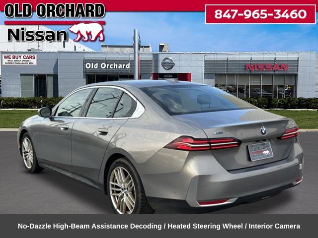 Used 2024 BMW 530i xDrive AWD/4WD image 9