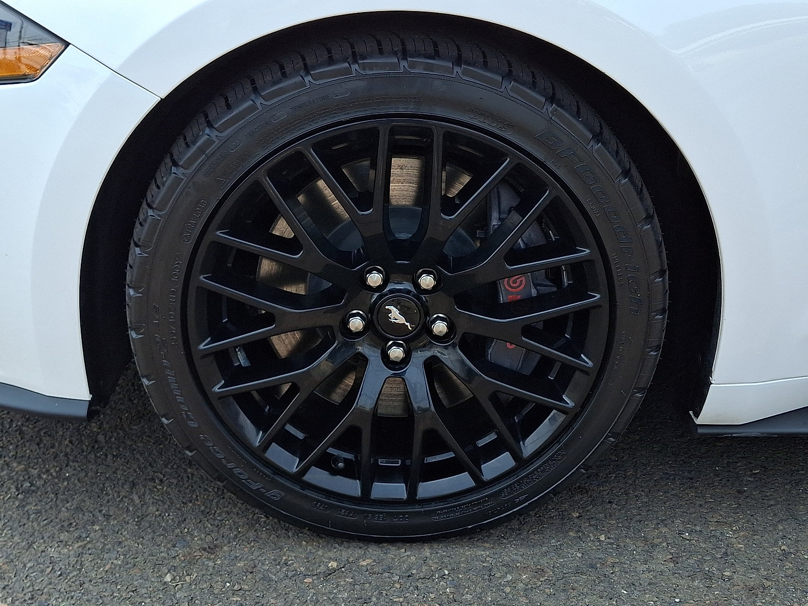 Used 2020 Ford Mustang GT Premium w/ GT Performance Package RWD image 10