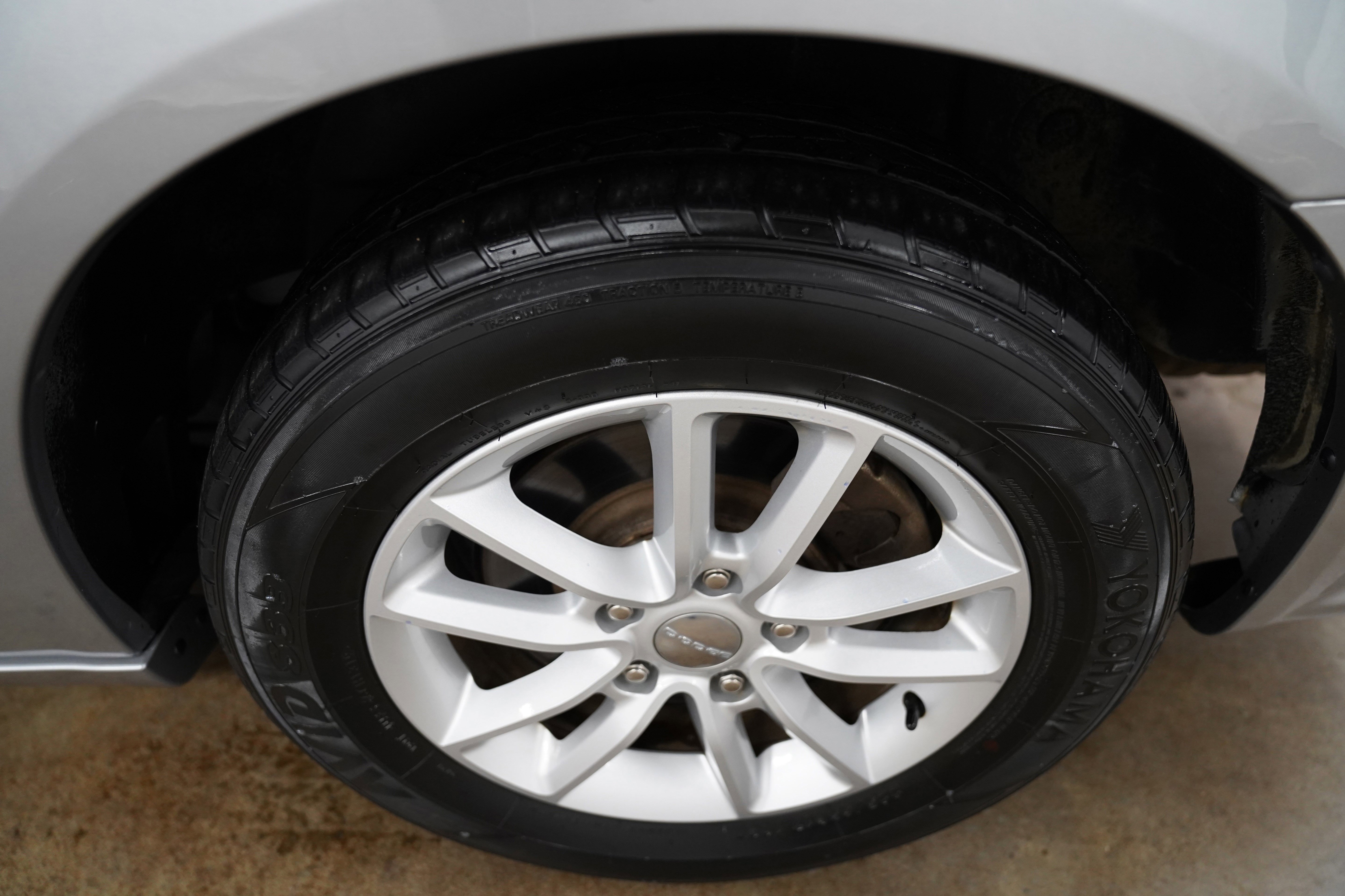 Used 2019 Dodge Grand Caravan SE FWD image 11