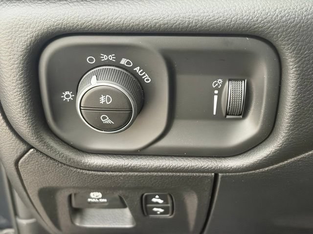 New 2026 RAM 1500 Big Horn AWD/4WD image 28