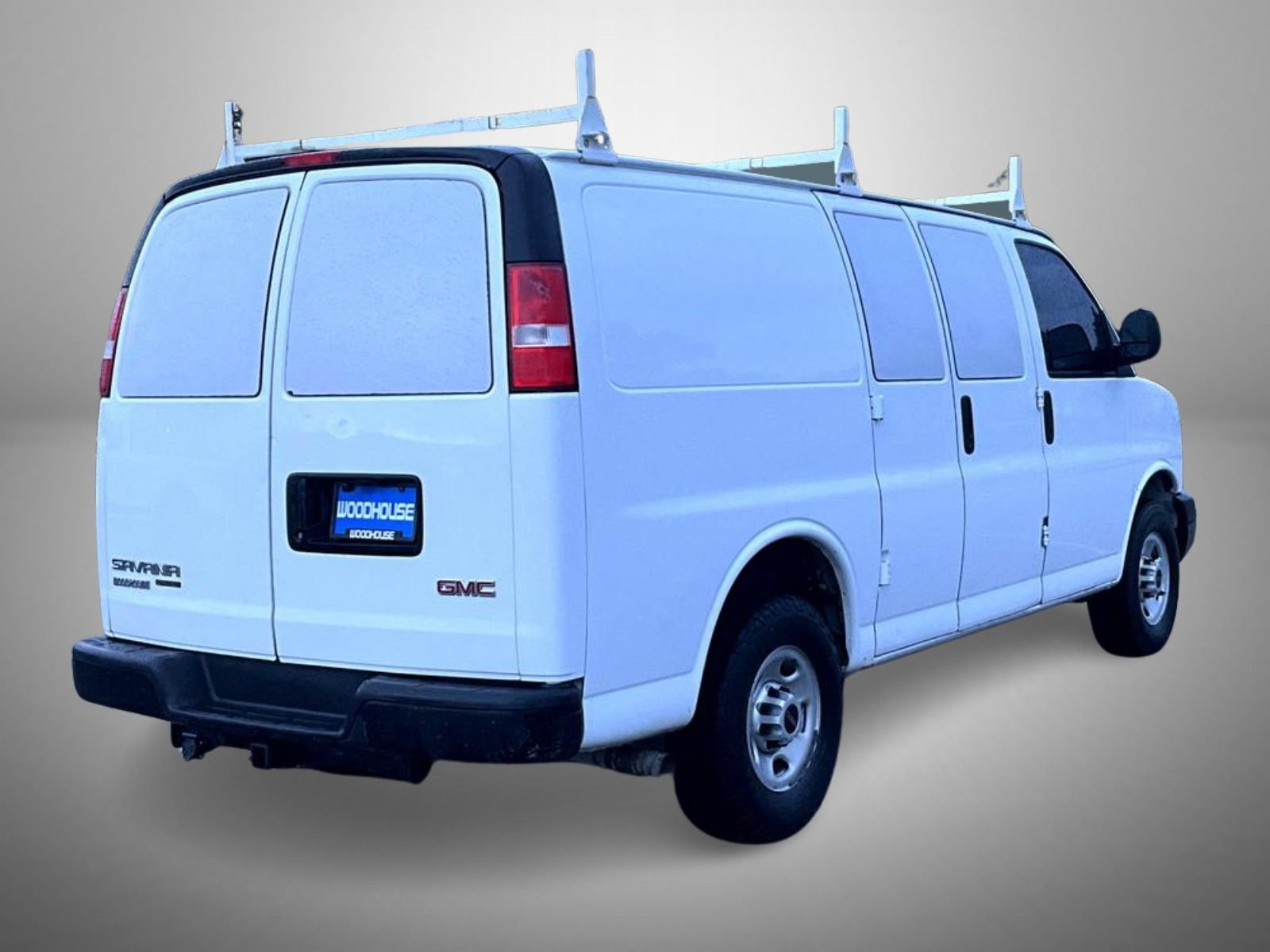 Used 2016 GMC Savana 2500 RWD image 5