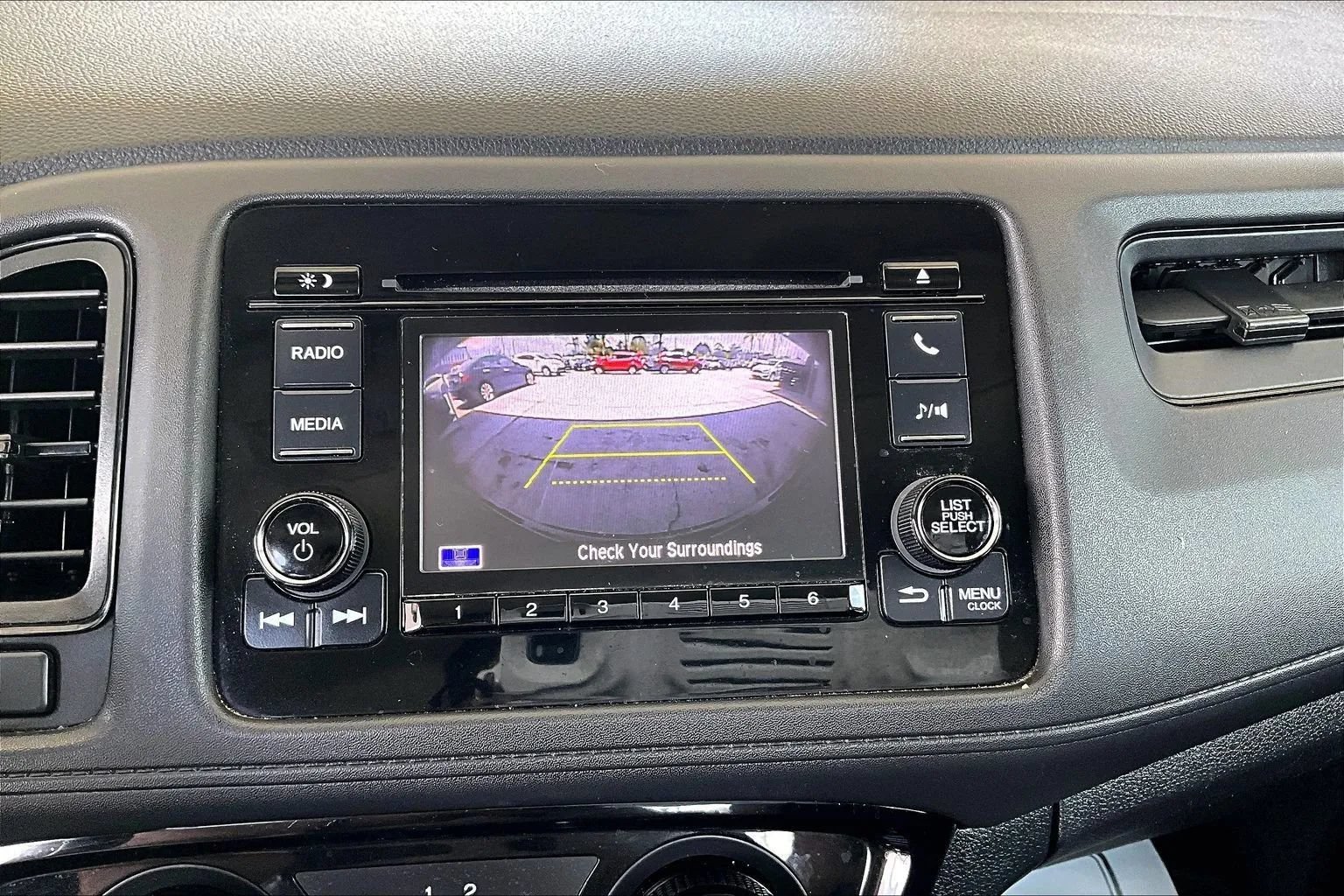 Used 2019 Honda HR-V LX image 13