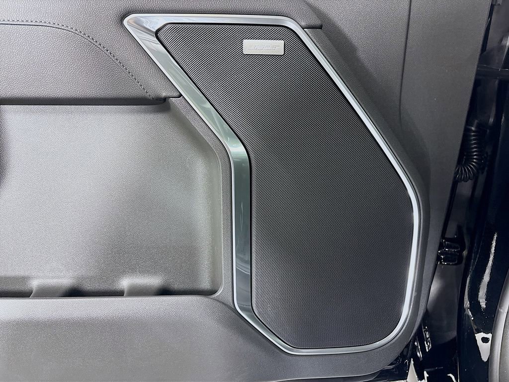 New 2025 GMC Sierra 3500 SLT image 18