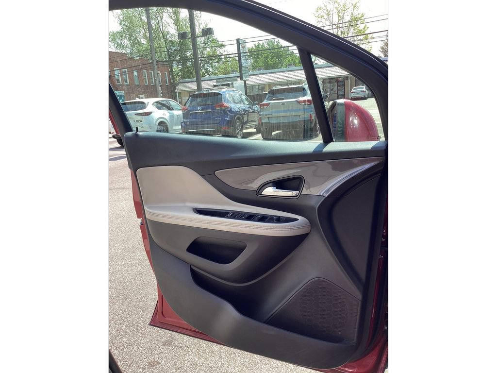 Used 2019 Buick Encore Preferred w/ Safety Package AWD/4WD image 17