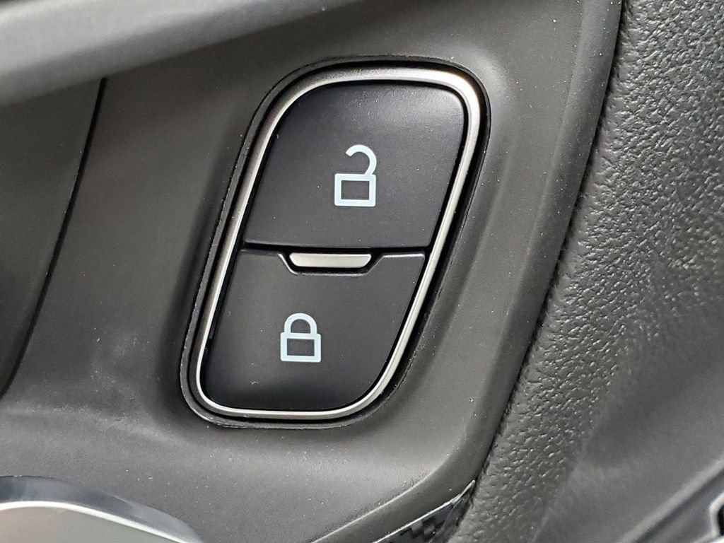 New 2026 Ford Escape ST-Line w/ Tech Pack #1 AWD/4WD image 25