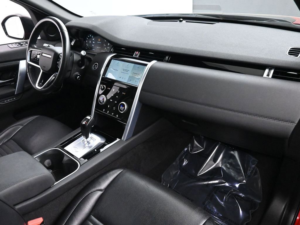 Used 2022 Land Rover Discovery Sport SE image 23
