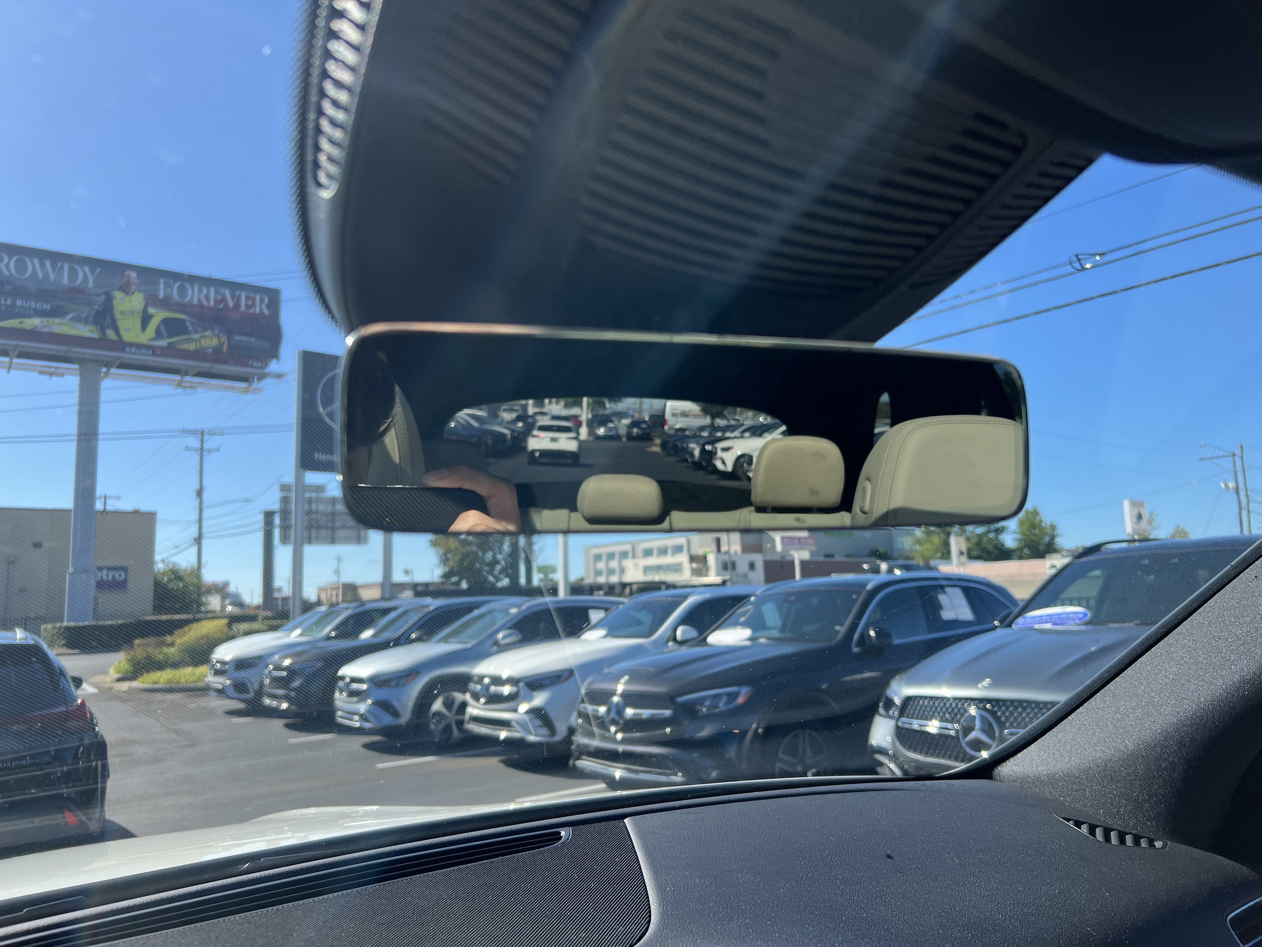 Used 2021 Mercedes-Benz GLE 350 4MATIC image 25