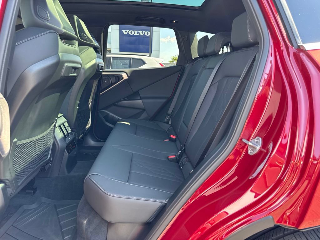 Used 2025 BMW X3 xDrive30i w/ Premium Package AWD/4WD image 5