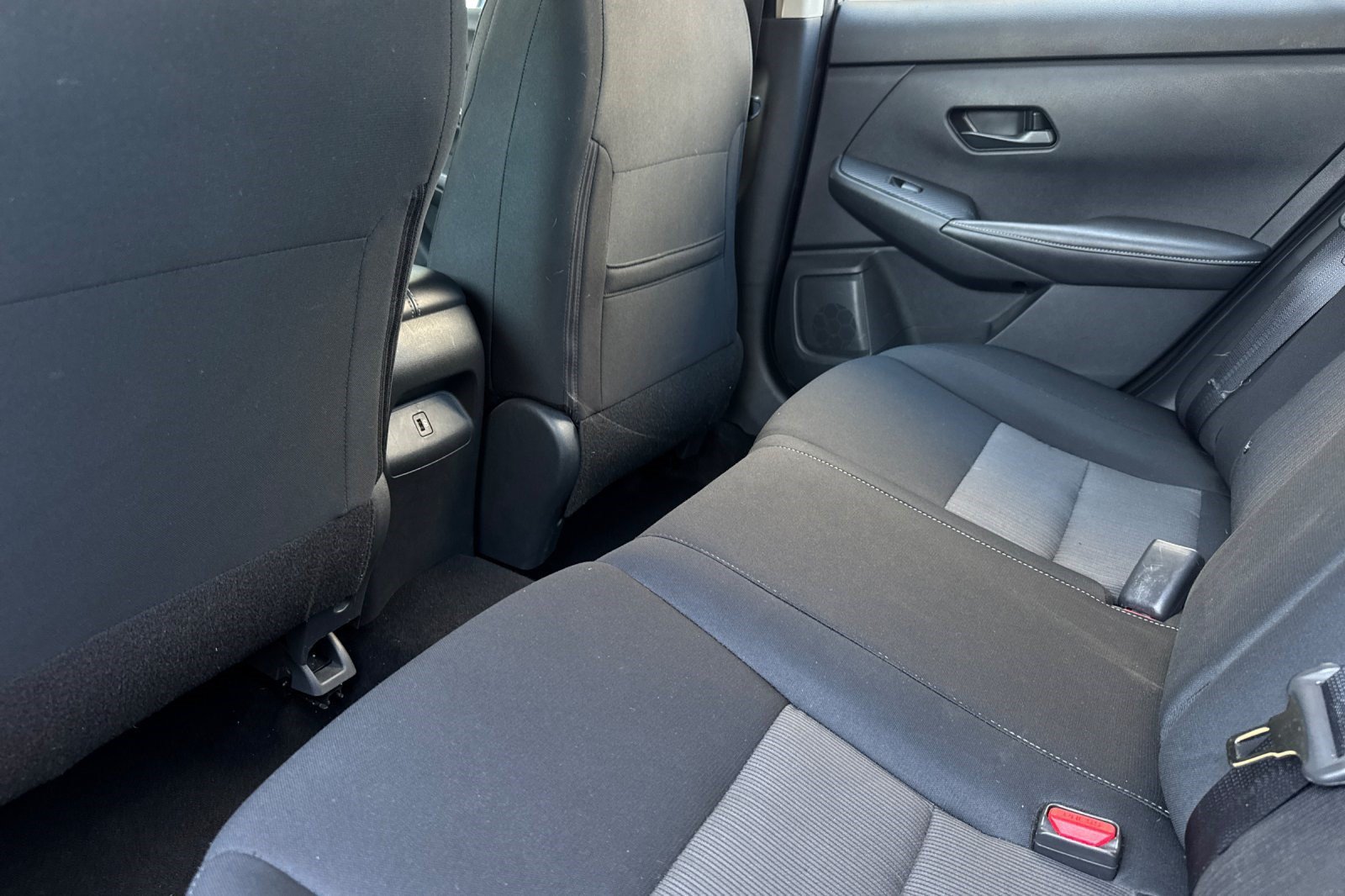 Used 2024 Nissan Sentra SV w/ Trunk Package FWD image 24