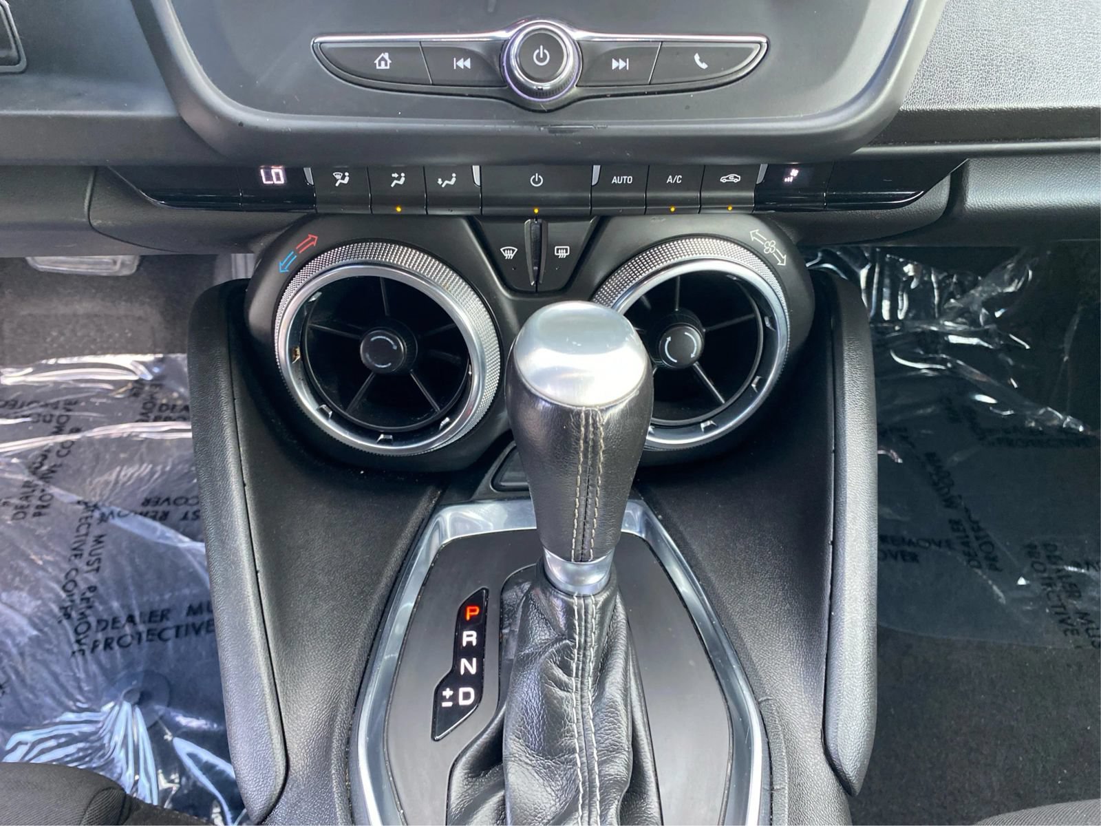 Used 2022 Chevrolet Camaro LT RWD image 19