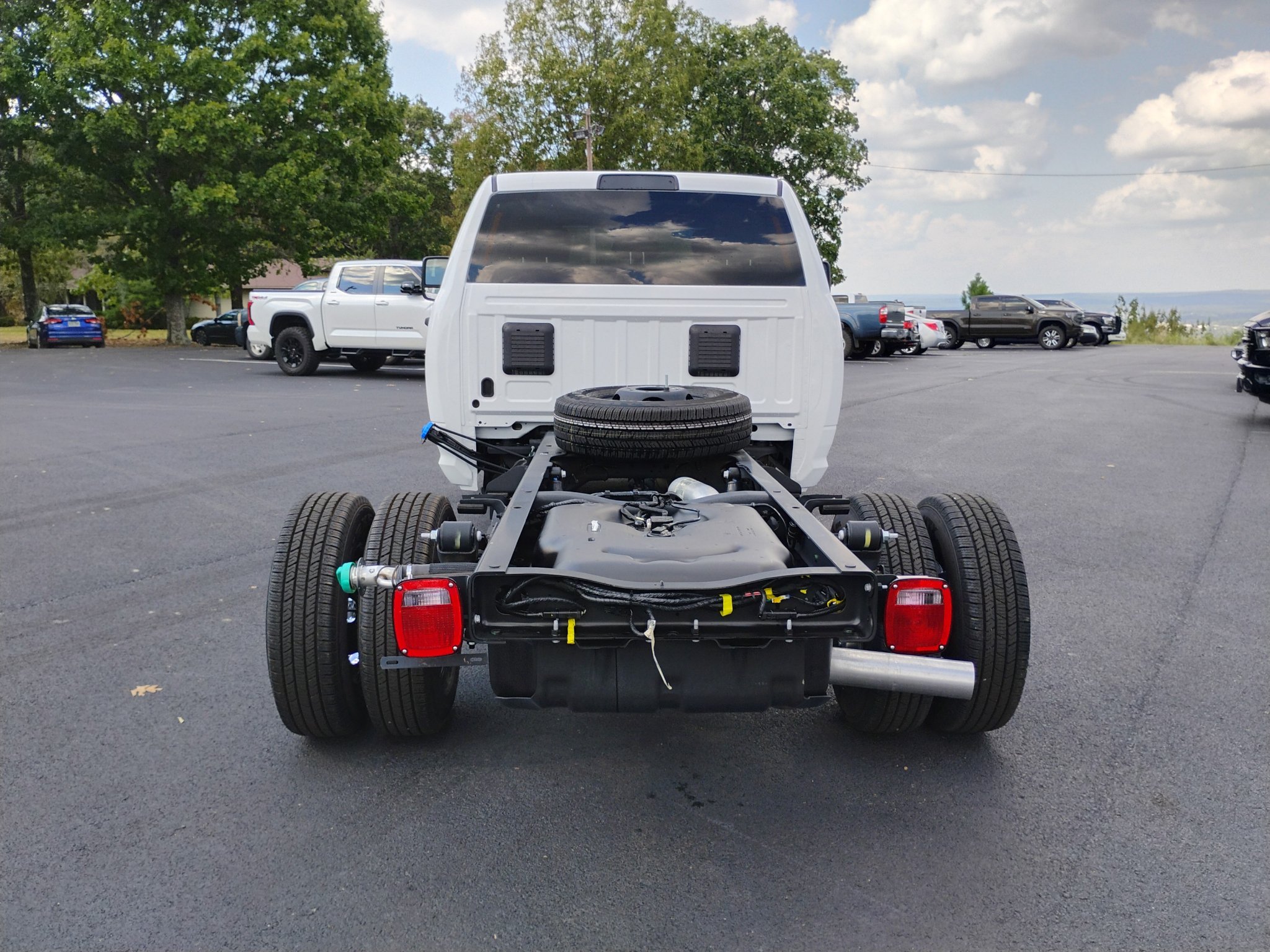 New 2026 RAM 3500 Tradesman w/ Chrome Appearance Group A AWD/4WD image 6