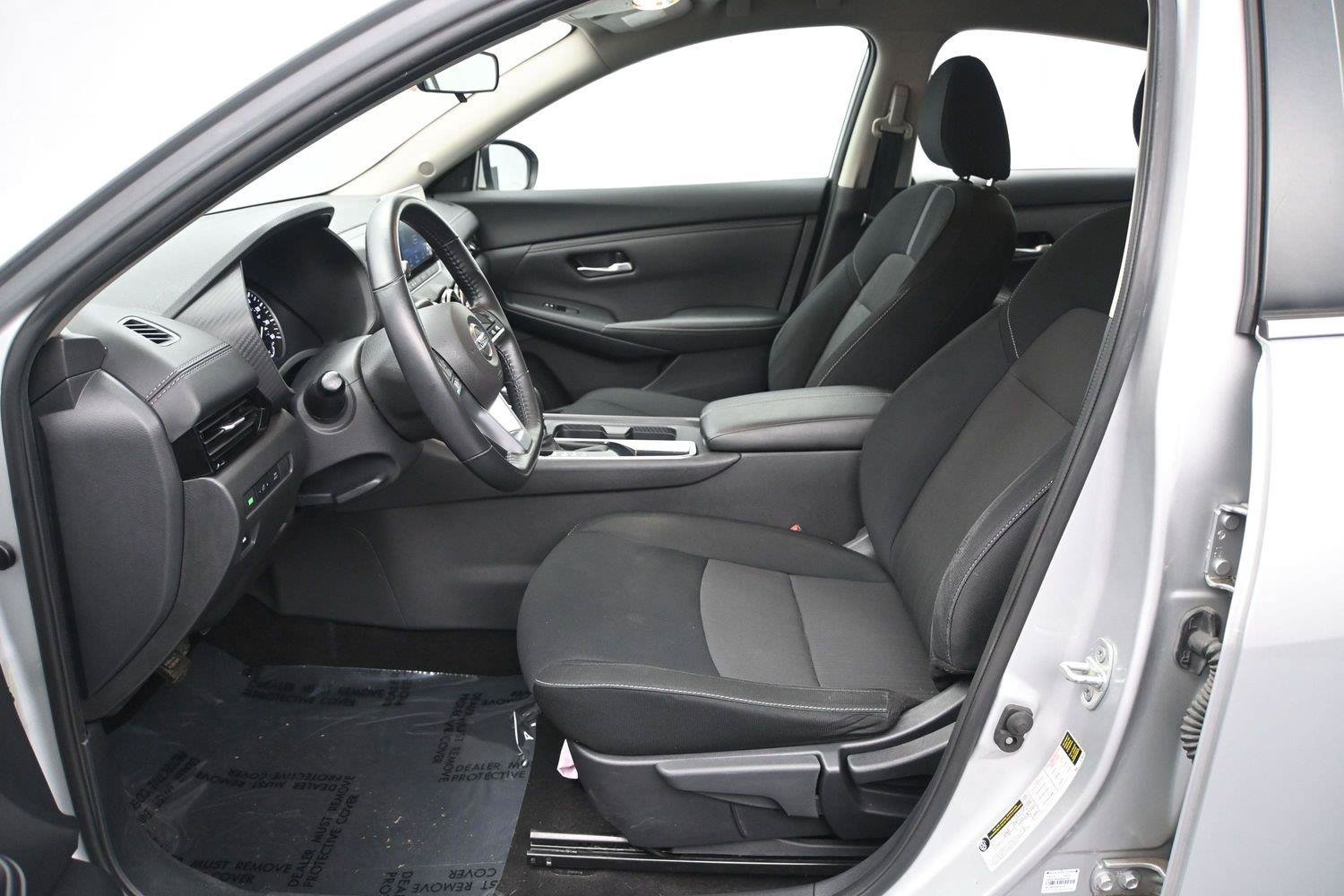 Used 2022 Nissan Sentra SV FWD image 6