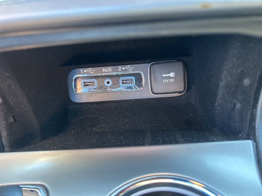 Certified 2021 Jeep Grand Cherokee Laredo X image 38