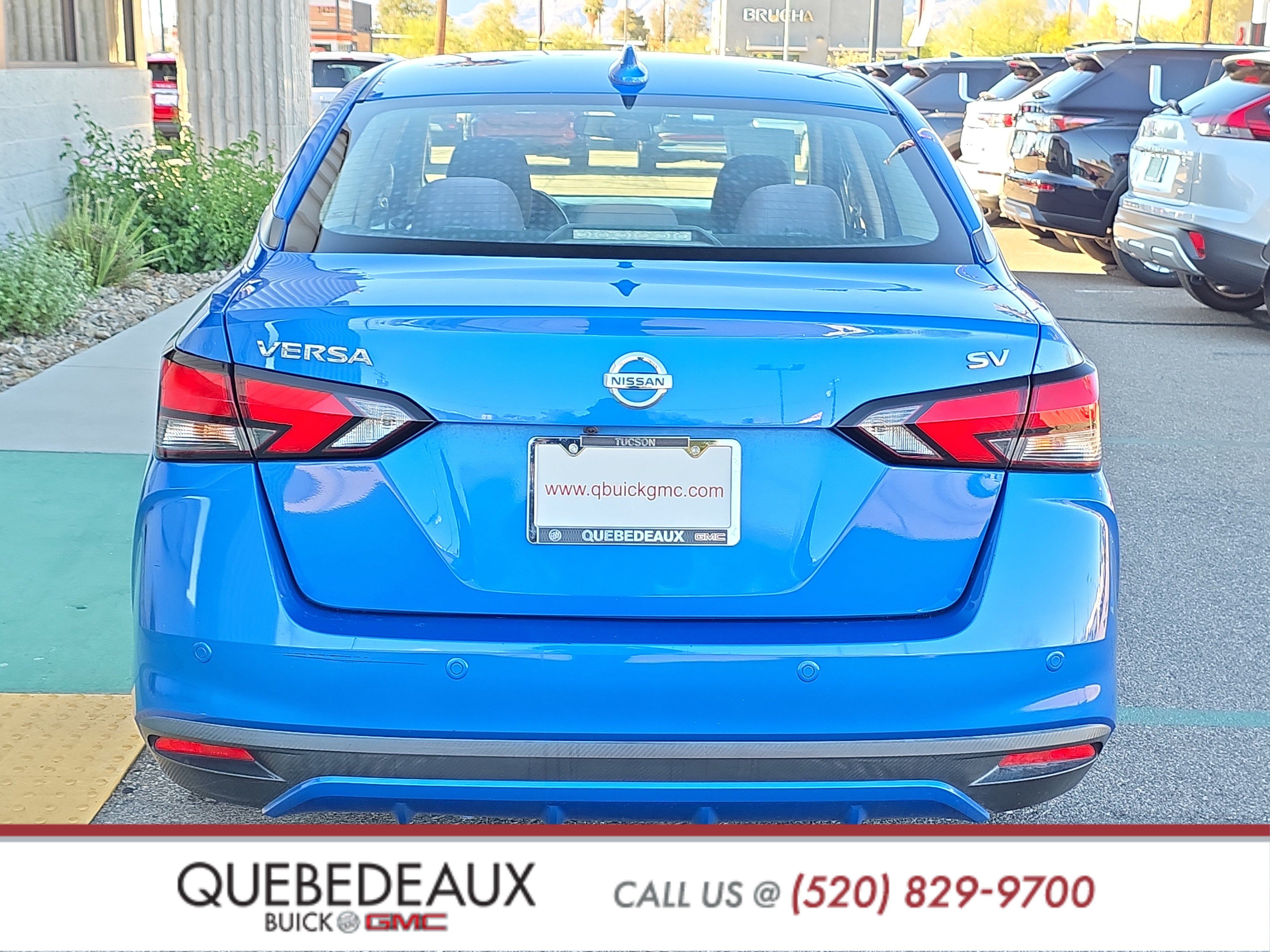 Used 2021 Nissan Versa SV FWD image 6