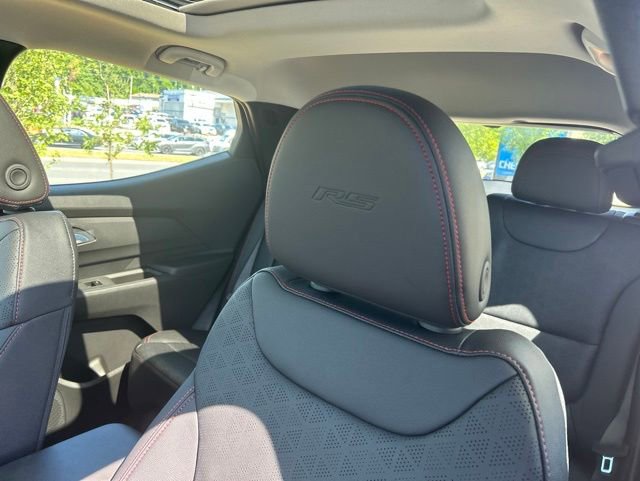 New 2027 Chevrolet Bolt RS FWD image 12