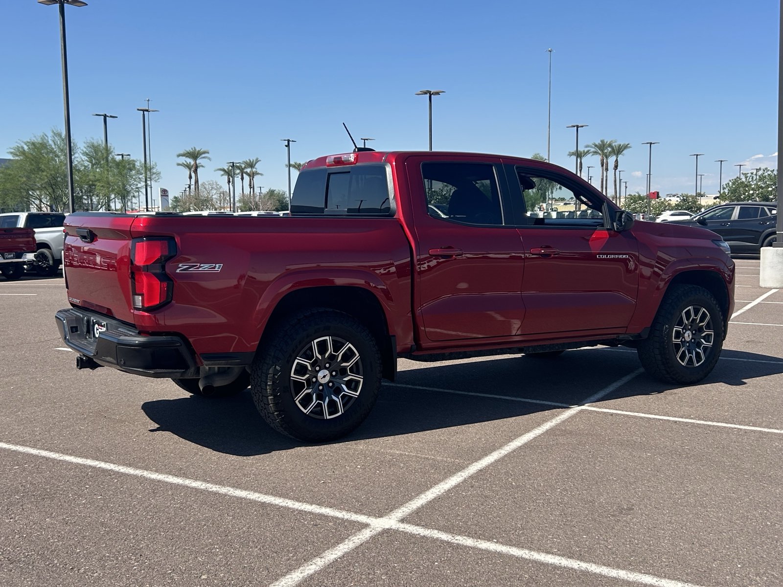 Used 2024 Chevrolet Colorado Z71 w/ Z71 Convenience Package 2 AWD/4WD image 5