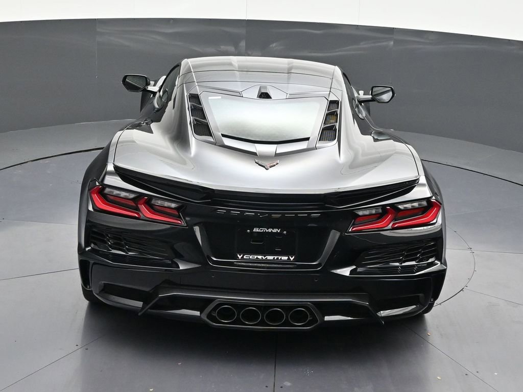 Used 2026 Chevrolet Corvette Z06 image 17