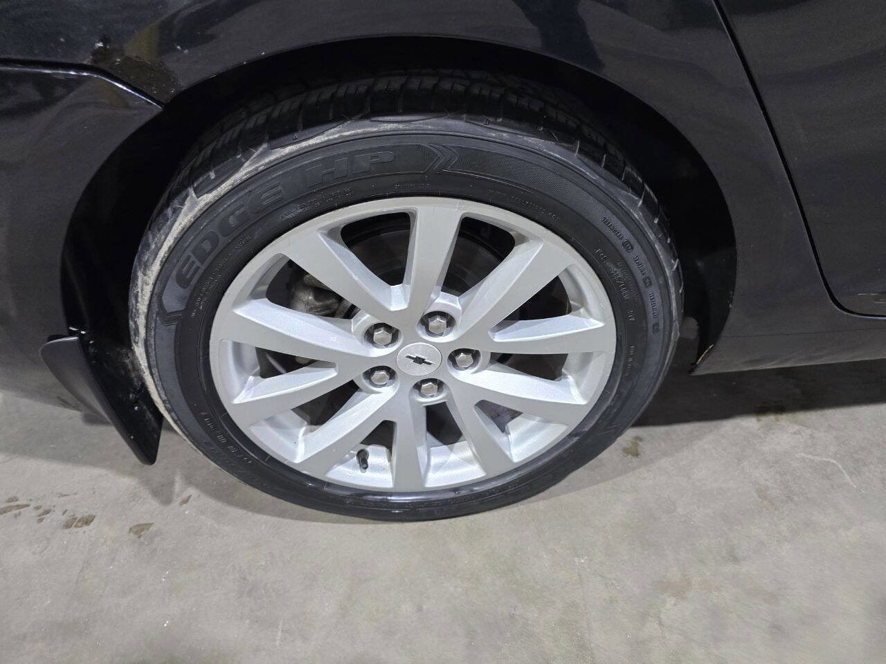 Used 2015 Chevrolet Malibu LT FWD image 20