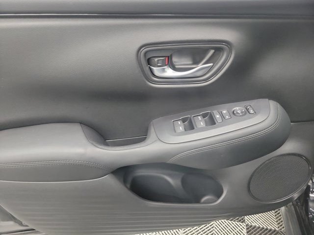 Used 2025 Honda HR-V LX image 19