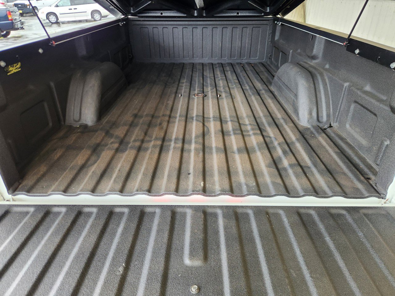 Used 2006 Chevrolet Silverado 3500 LT w/ Heavy-Duty Power Package image 18