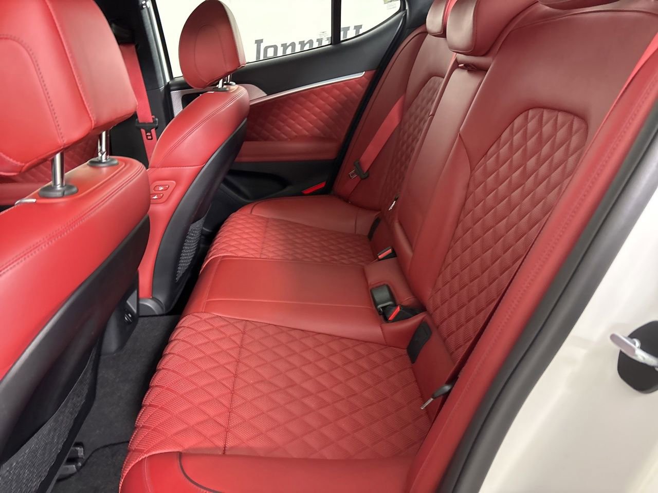 Used 2023 Genesis G70 3.3T w/ Sport Prestige Package image 25