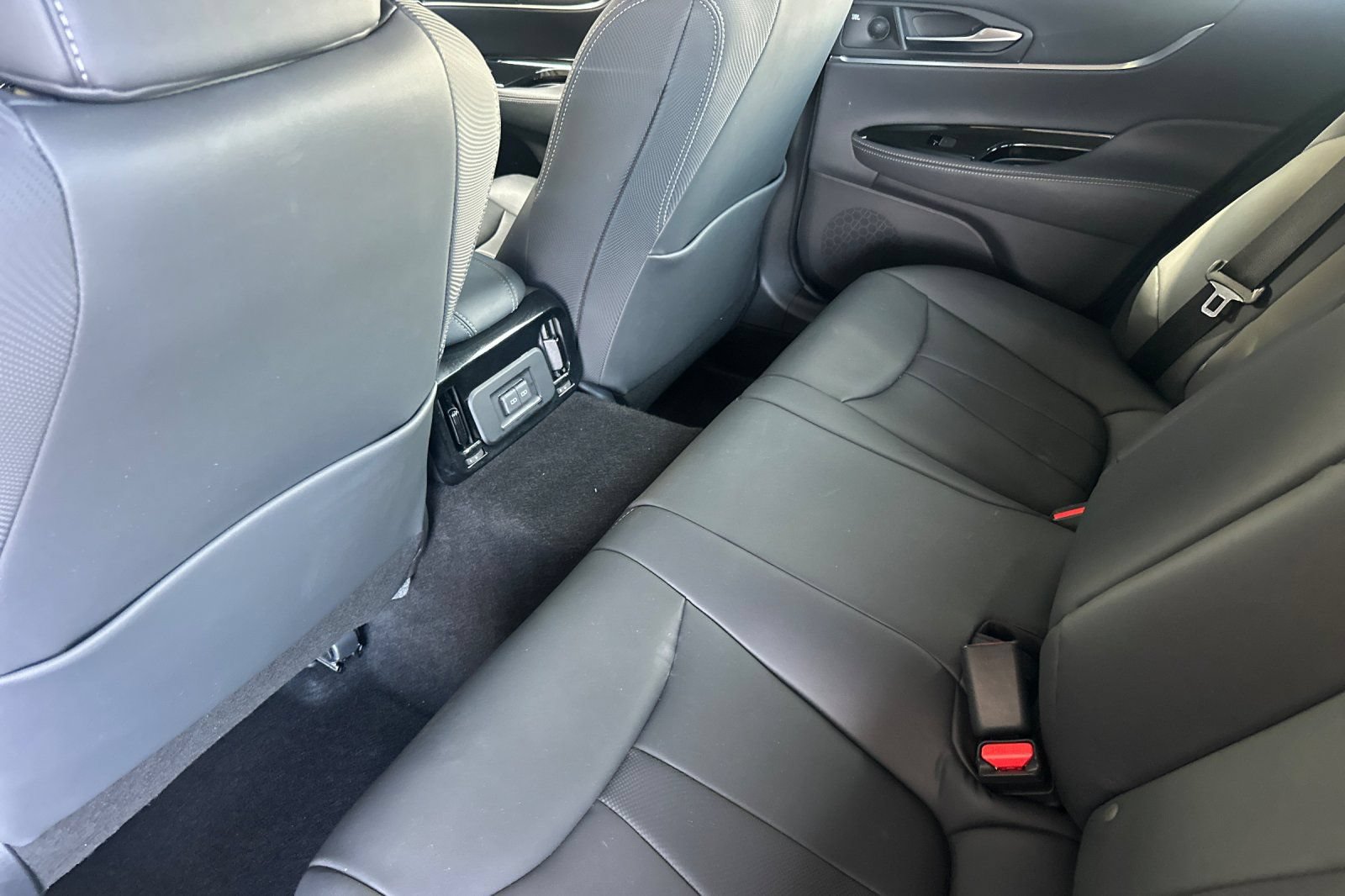 Certified 2023 Toyota Mirai w/ Advanced Technology Package RWD image 15
