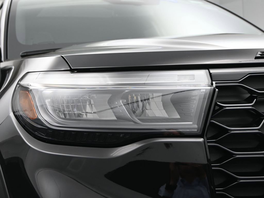 New 2025 Ford Explorer ST-Line w/ Premium Package image 15