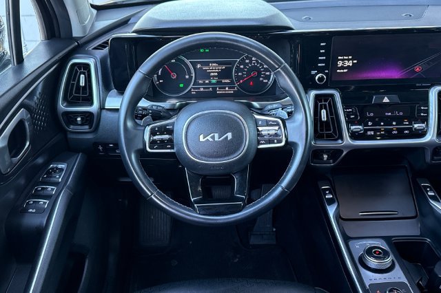 Certified 2023 Kia Sorento EX w/ Panoramic Sunroof Package AWD/4WD image 19