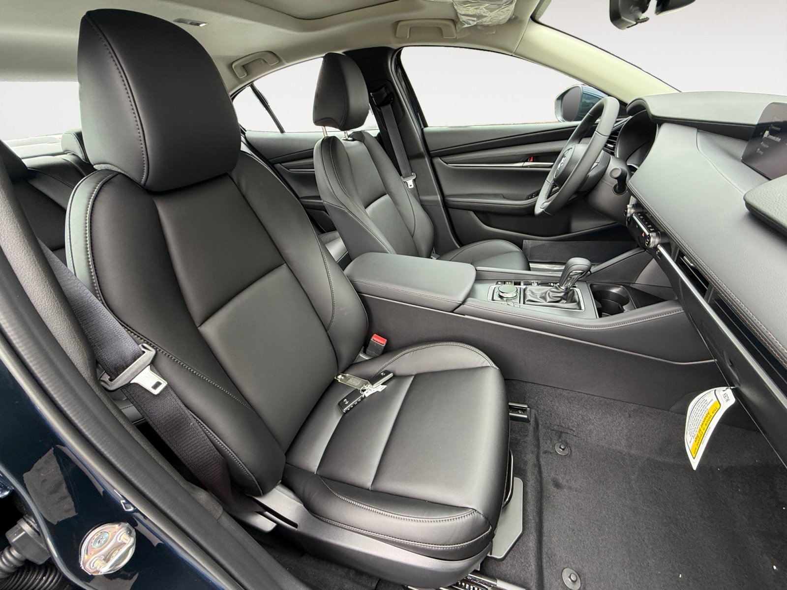 New 2026 MAZDA MAZDA3 2.5 S Sedan w/ Preferred Pkg FWD image 19