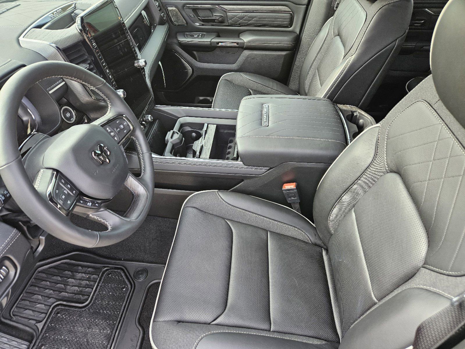 New 2025 RAM 1500 Limited image 14