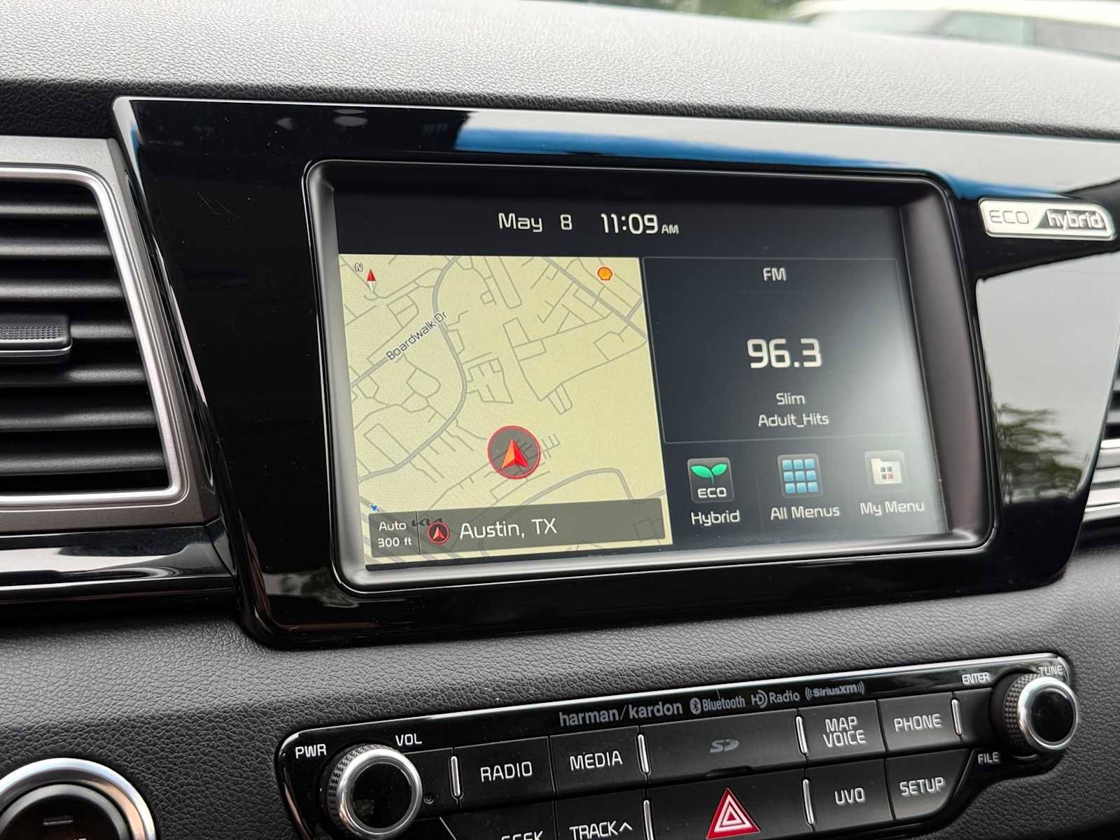 Used 2018 Kia Niro EX w/ EX Premium Package FWD image 13