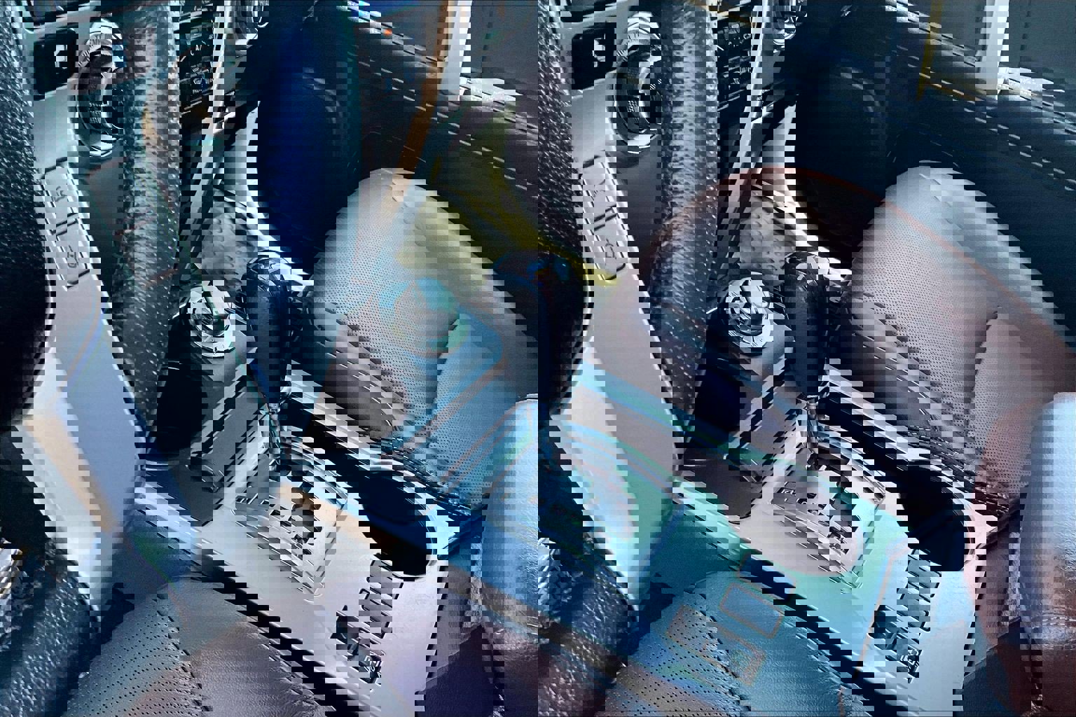 Used 2020 Toyota 4Runner Limited image 16