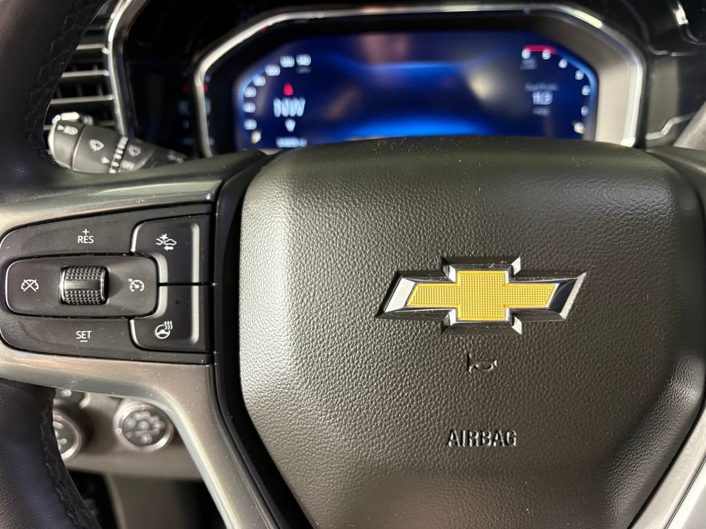 Used 2024 Chevrolet Silverado 2500 LTZ AWD/4WD image 24