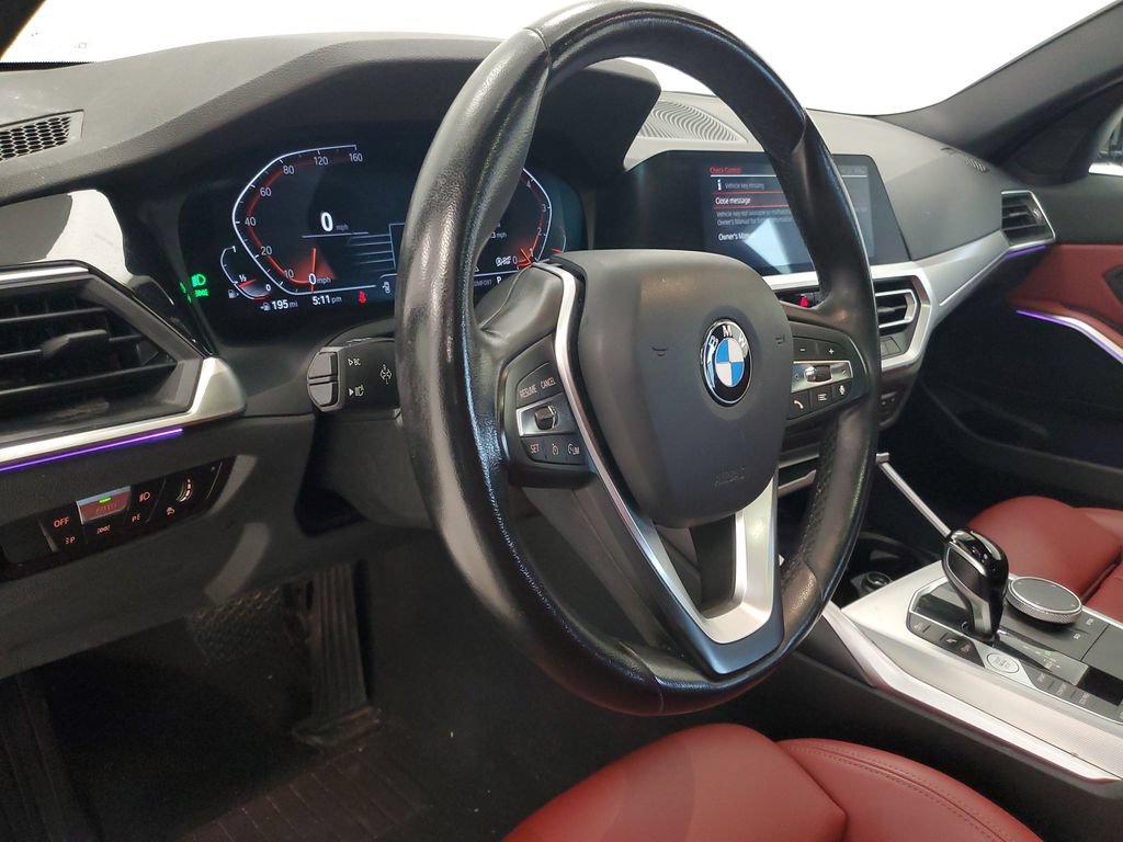 Used 2022 BMW 330i xDrive Sedan w/ Convenience Package AWD/4WD image 9