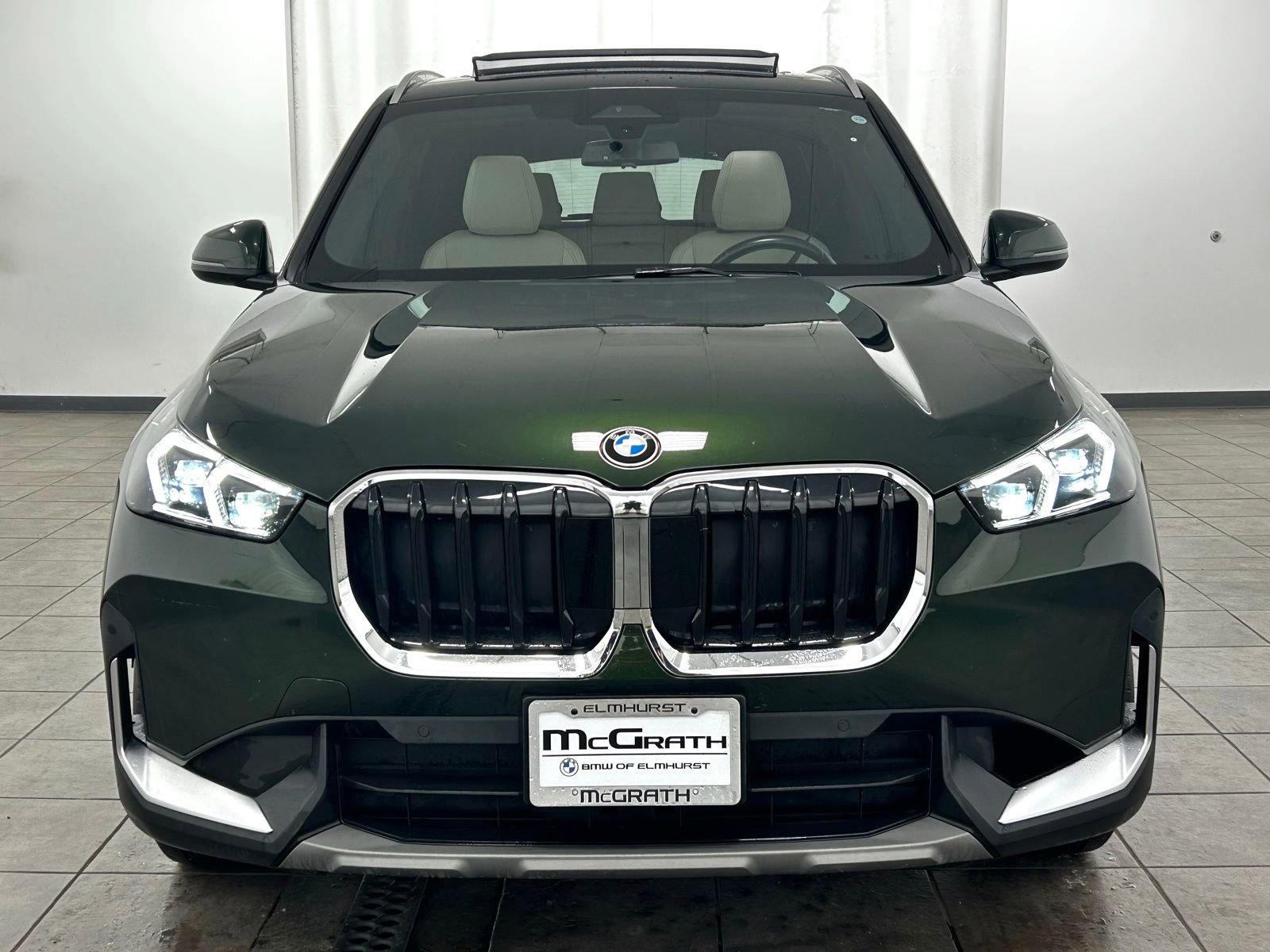 Used 2023 BMW X1 xDrive28i w/ Convenience Package AWD/4WD image 7
