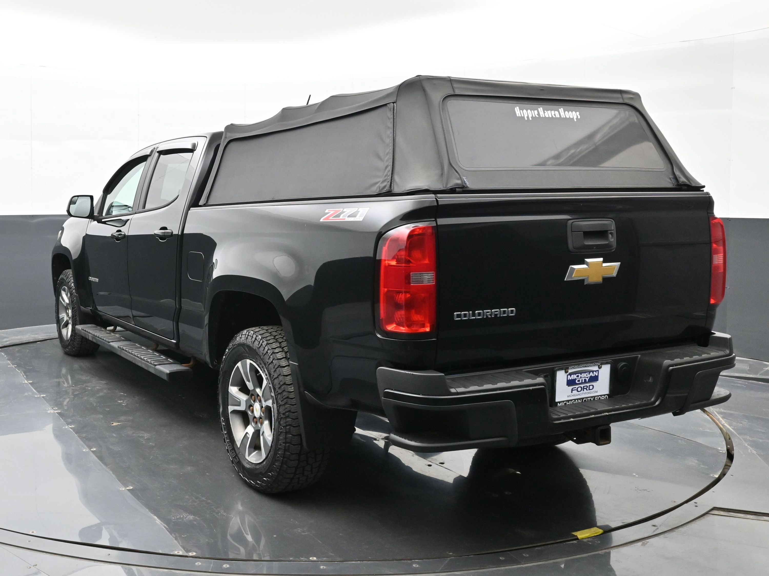 Used 2015 Chevrolet Colorado Z71 AWD/4WD image 6