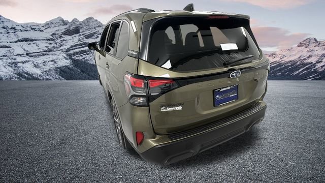 New 2025 Subaru Forester Touring image 5