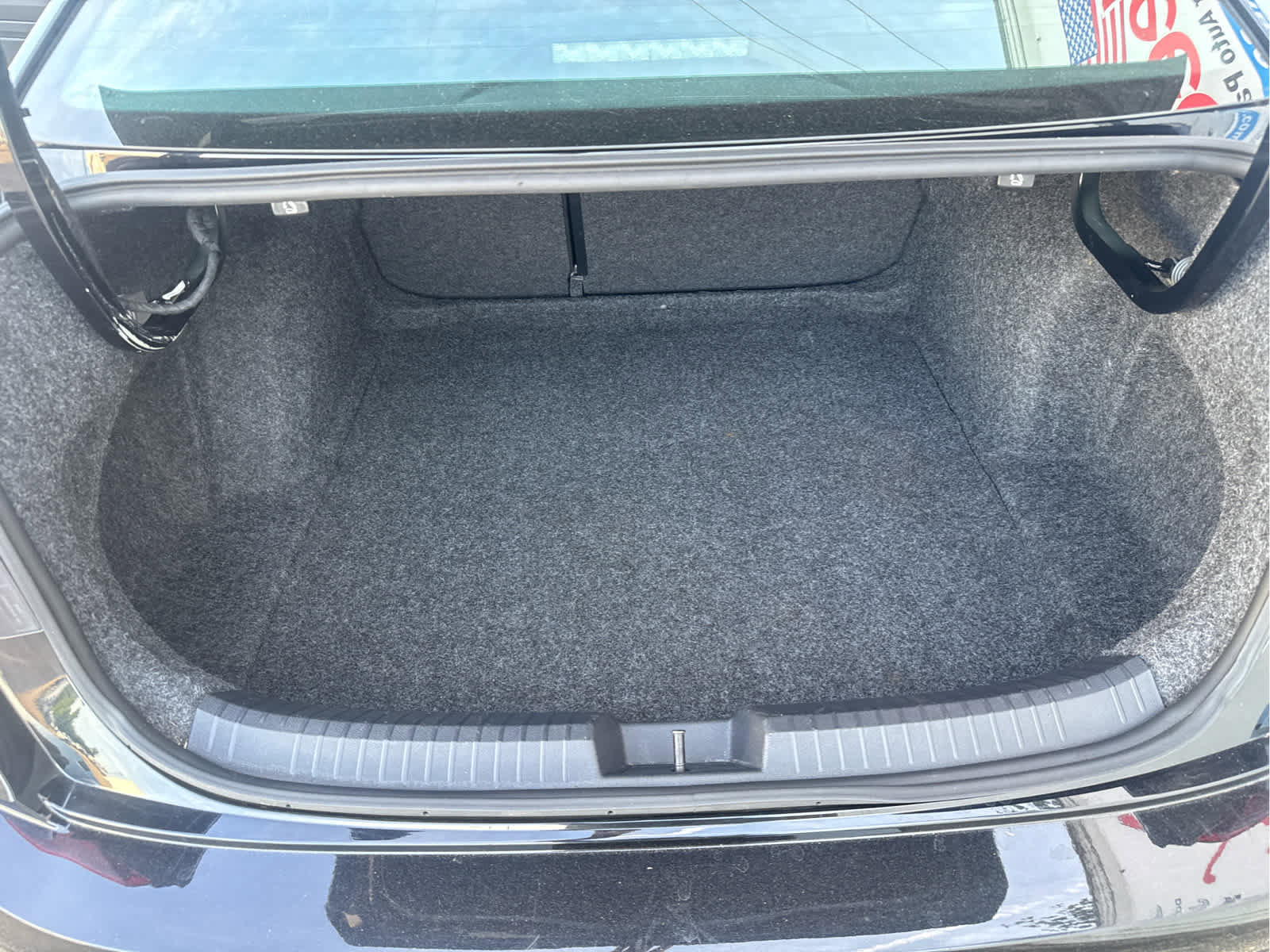 Used 2024 Volkswagen Jetta Sport image 28