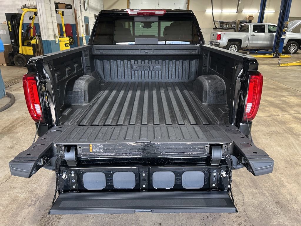 New 2026 GMC Sierra 1500 Denali w/ Technology Package image 13