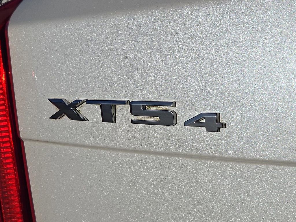 Used 2016 Cadillac XTS Luxury w/ Driver Awareness Package image 30