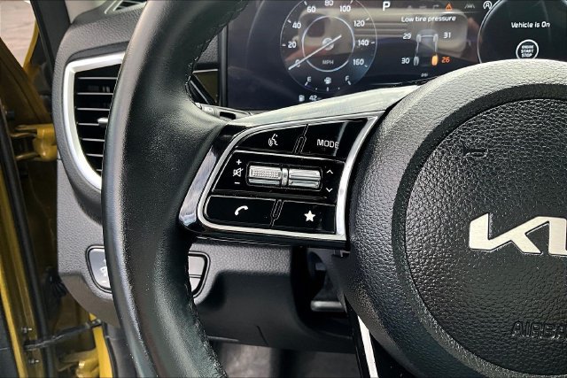 Certified 2024 Kia Seltos S AWD/4WD image 11