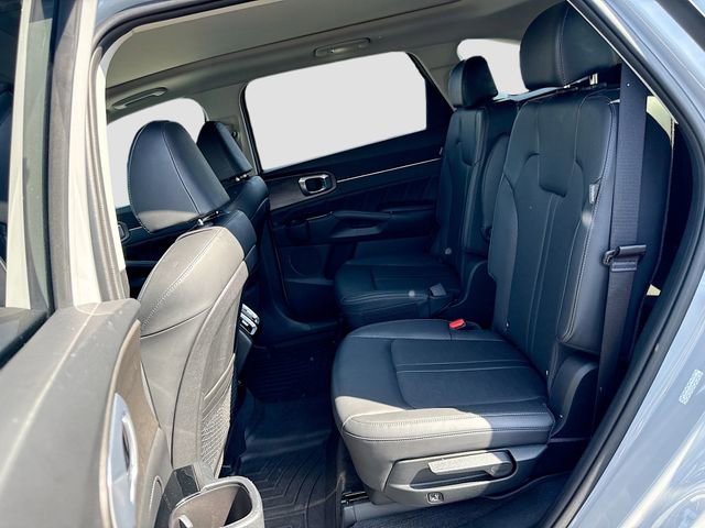 Used 2024 Kia Sorento SX image 27