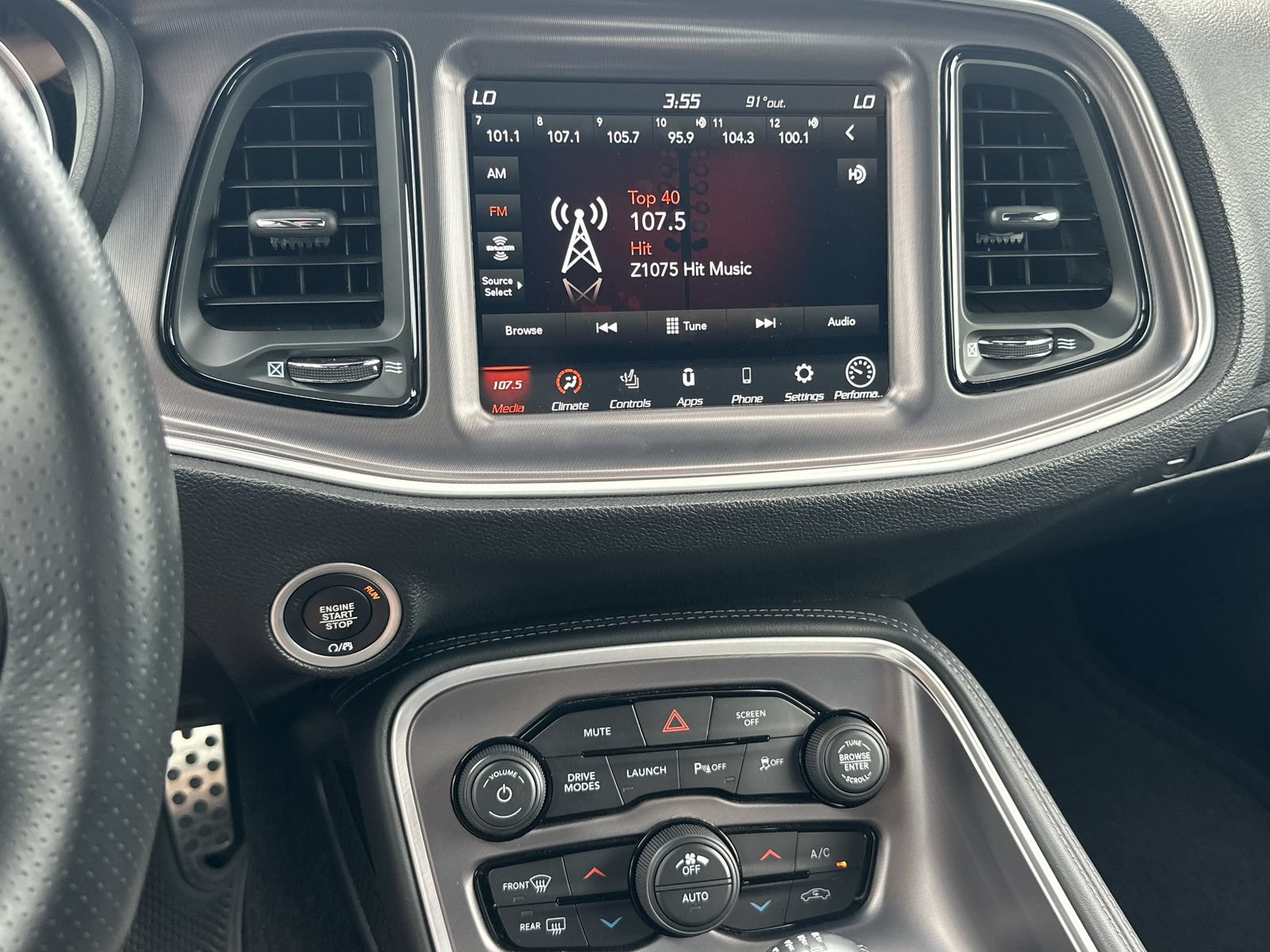 Used 2021 Dodge Challenger R/T Scat Pack RWD image 25