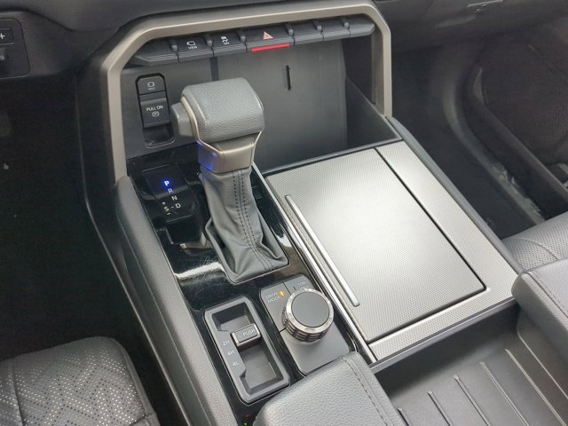 Certified 2023 Toyota Sequoia Limited image 15