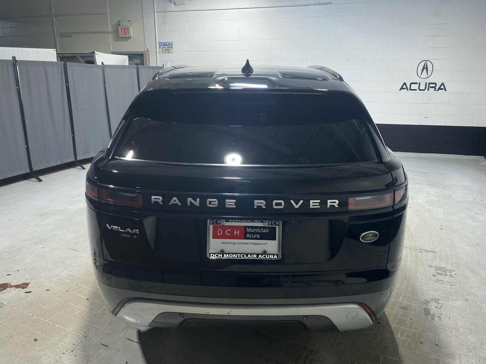 Used 2018 Land Rover Range Rover Velar S image 5