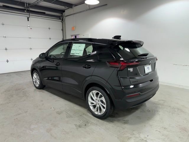 New 2027 Chevrolet Bolt LT FWD image 5