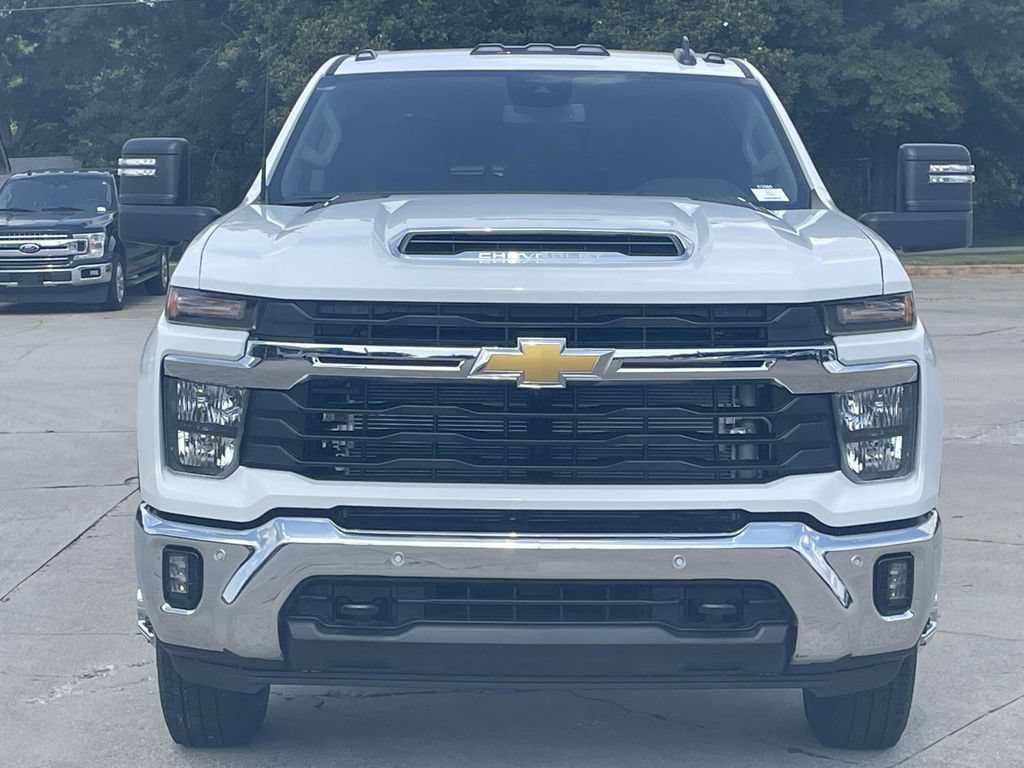 New 2026 Chevrolet Silverado 3500 LT w/ All Star Edition AWD/4WD image 6