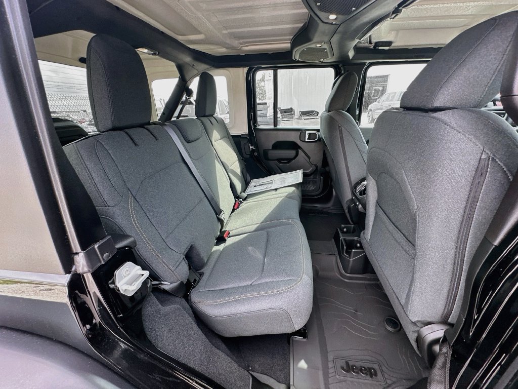 New 2027 Jeep Wrangler Unlimited Sport AWD/4WD image 32