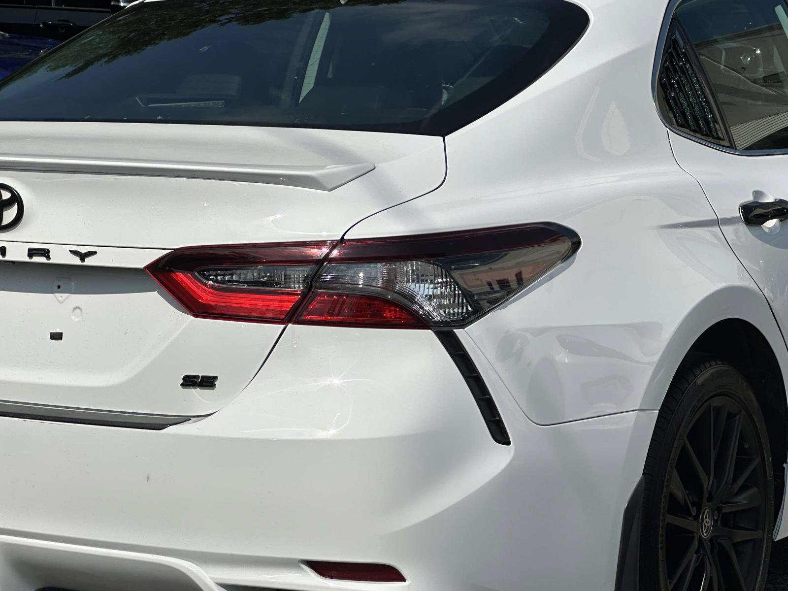 Used 2024 Toyota Camry SE w/ Convenience Package FWD image 11