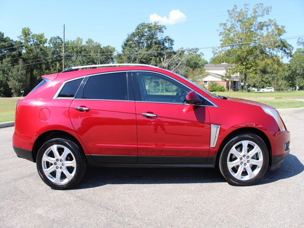Used 2014 Cadillac SRX Premium w/ Driver Assist Package image 3